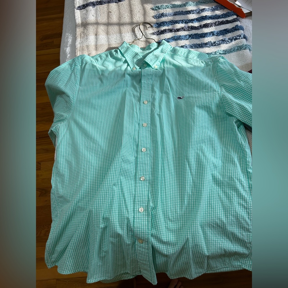 Men’s Vineyard Vines XL Dress Shirt